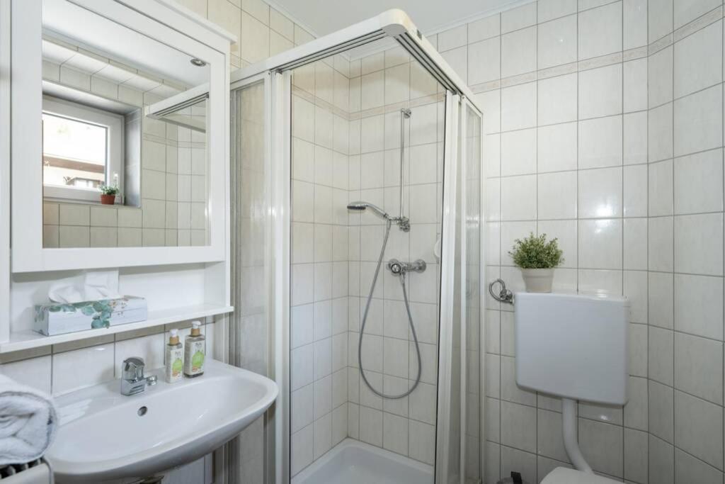 Schoenes Ferienhaus Mit Garten Pörtschach am Wörthersee Exterior foto